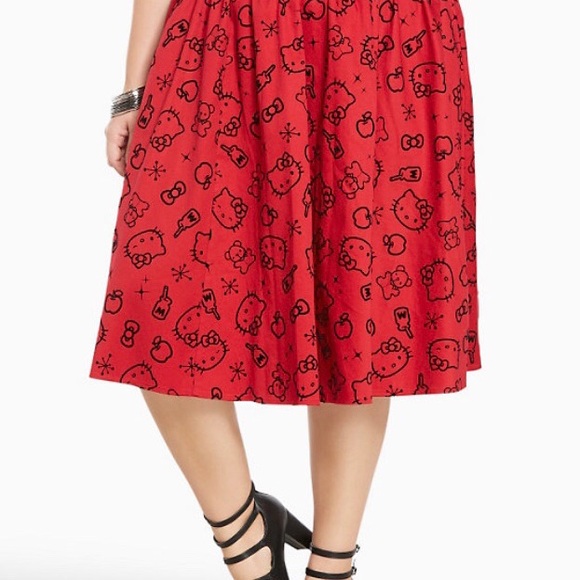 Hello Kitty Sanrio Red Black Velvet Skirt Sanrio - Picture 6 of 15